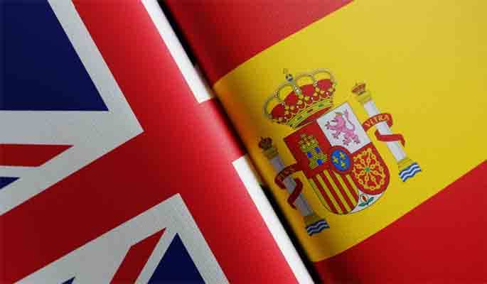 nacionalidad española británica certificado de naturalización Translation-Traducción